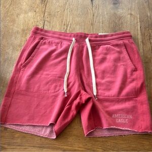 🎁NWT AEO Red Men's fleece jogger Shorts❤️CCO SALE-6 HRS ONLY❤️